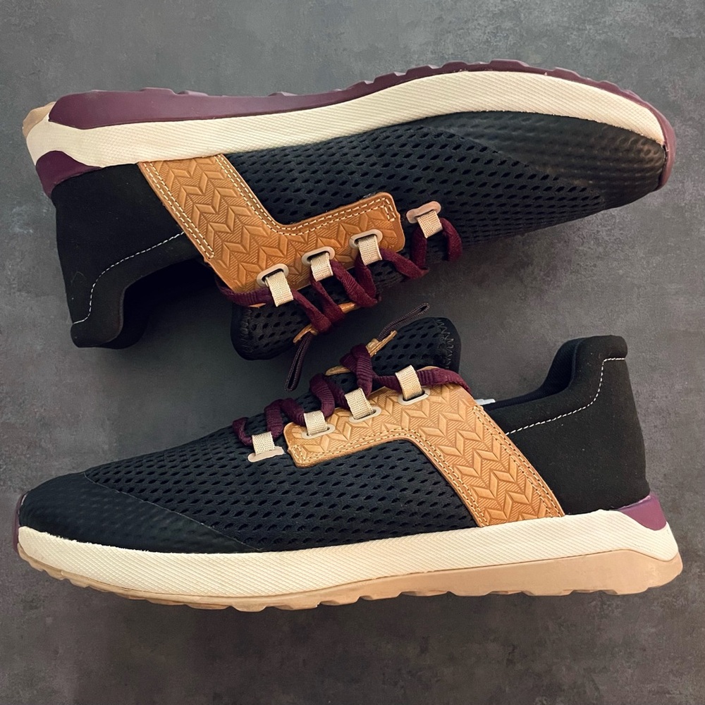 Womens Olukai Wailuku sneakers size 10 preowned